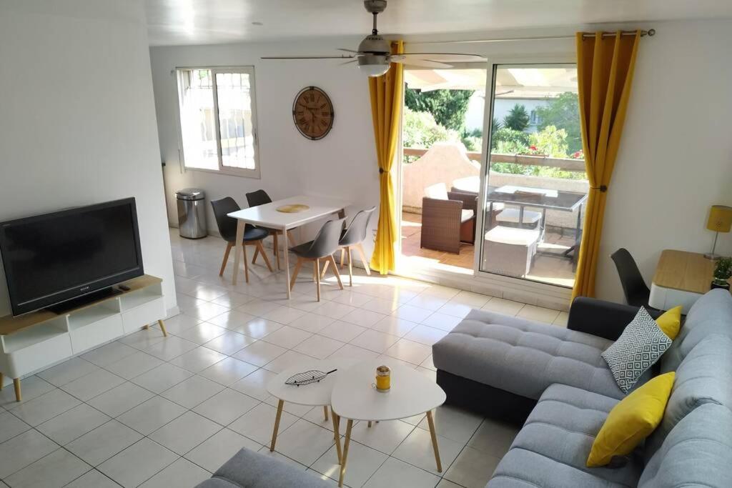 Appartement T3 Spacieux Avec Vue Sur L'Etang De Thau Au 1Er Etage D'Une Villa - Entree Independante Sete Ngoại thất bức ảnh